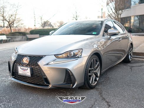 Used 2018 Lexus IS 300 F Sport image 3