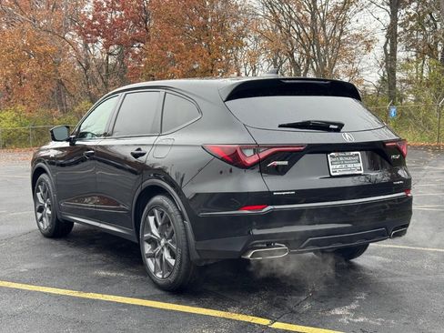 Used 2023 Acura MDX A-Spec image 6