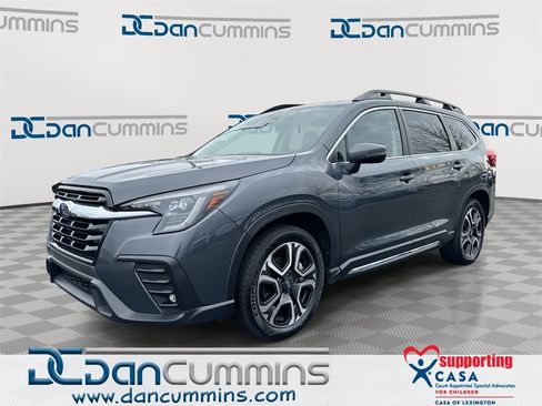 Used 2023 Subaru Ascent Limited image 1