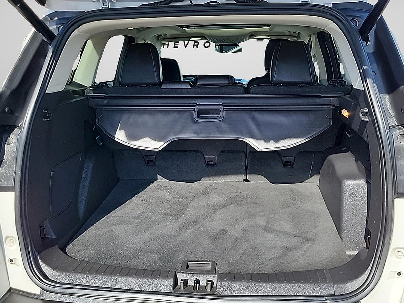 Used 2019 Ford Escape Titanium AWD/4WD image 28