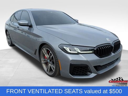 Used 2023 BMW M550i xDrive w/ Executive Package image 8
