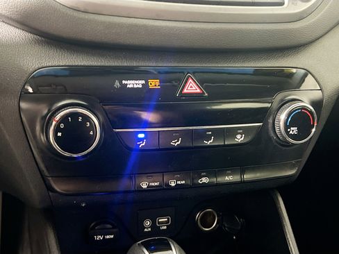 Used 2017 Hyundai Tucson SE image 25