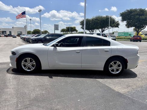 Used 2023 Dodge Charger SXT RWD image 8