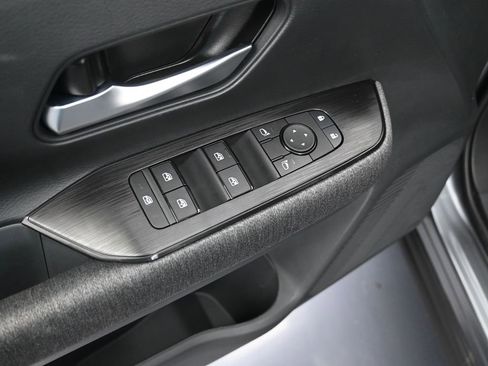 New 2026 Nissan Kicks SV image 12