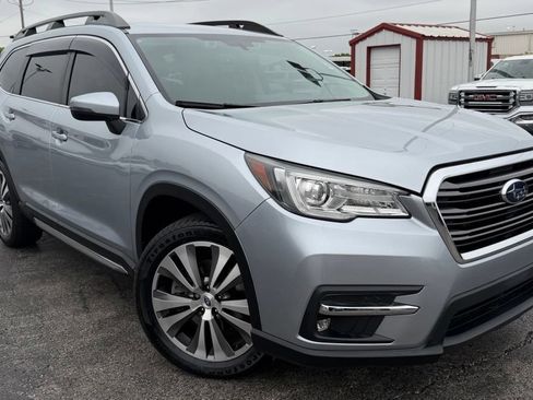 Used 2021 Subaru Ascent Limited AWD/4WD image 2