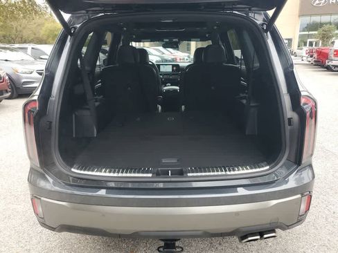 Used 2023 Kia Telluride SX X-Line image 8