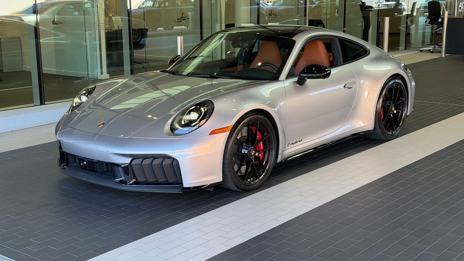 Certified 2026 Porsche 911 Carrera GTS RWD image 1