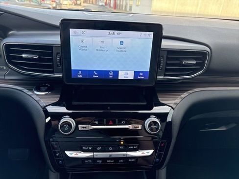 Used 2023 Ford Explorer Limited w/ Equipment Group 301A image 15
