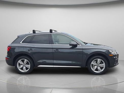 Used 2019 Audi Q5 2.0T Premium w/ Convenience Package AWD/4WD image 9