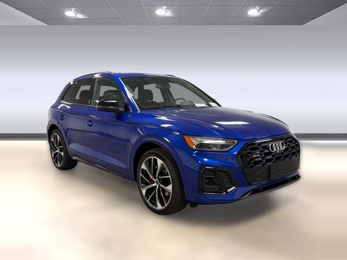 Used 2023 Audi SQ5 Premium Plus w/ Premium Plus Package AWD/4WD image 7