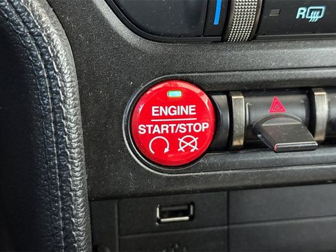 Used 2016 Ford Mustang Shelby GT350R w/ GT350R Equipment Group 920A image 24