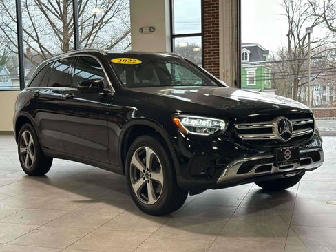 Certified 2022 Mercedes-Benz GLC 300 GLC 300 image 2