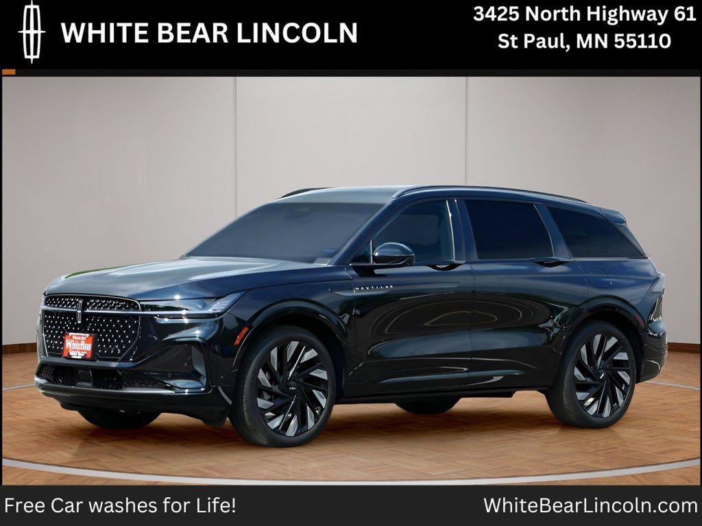 Used 2024 Lincoln Nautilus Reserve w/ Equipment Group 202A AWD/4WD image 1