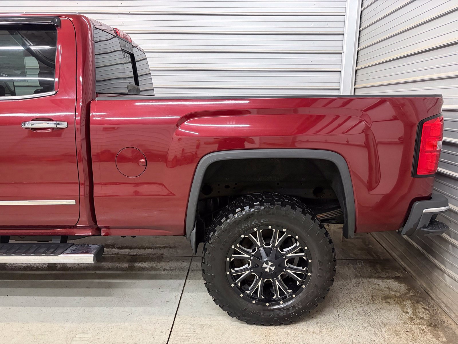 Used 2015 GMC Sierra 2500 SLT AWD/4WD image 5
