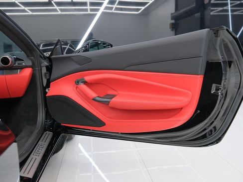 Used 2023 Ferrari F8 Tributo RWD image 37