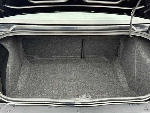 Used 2009 Dodge Challenger SRT8 w/ SRT Option Group II image 6