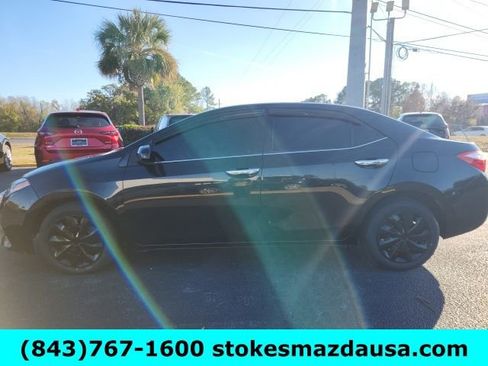 Used 2015 Toyota Corolla LE image 9