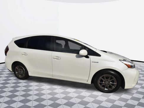 Used 2015 Toyota Prius V Two image 5