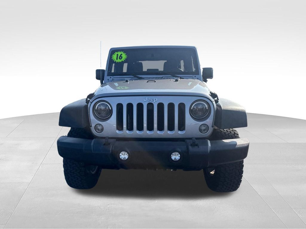 Used 2016 Jeep Wrangler Unlimited Sport AWD/4WD image 9