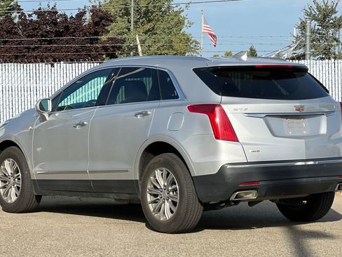 Used 2017 Cadillac XT5 Luxury AWD/4WD image 5