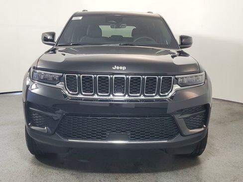 New 2025 Jeep Grand Cherokee Laredo X w/ Luxury Tech Group I image 2