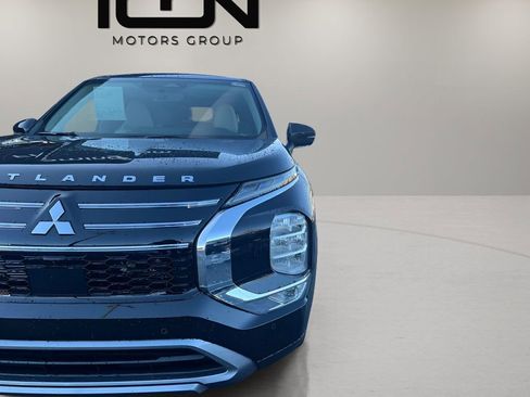 New 2026 Mitsubishi Outlander SE AWD/4WD image 9