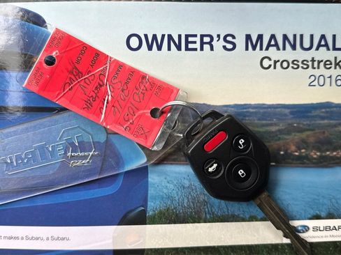 Used 2016 Subaru Crosstrek 2.0i Limited w/ Popular Package #2 image 13