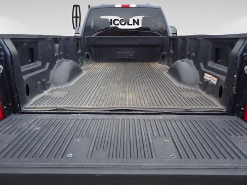 Used 2022 Ford F250 XL w/ Power Equipment Group image 11