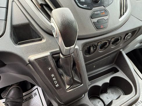 Used 2017 Ford Transit 150 130 Low Roof RWD image 6