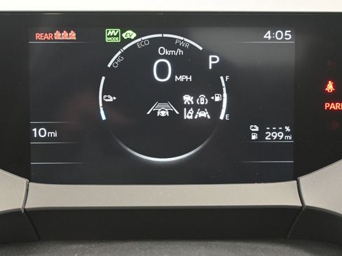 New 2025 Toyota Prius Plug-In Hybrid image 10