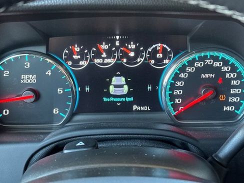 Used 2019 GMC Yukon XL Denali AWD/4WD image 24