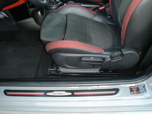 Used 2017 MINI Cooper John Cooper Works image 29