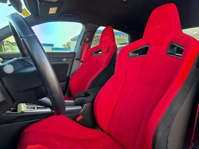 Certified 2023 Honda Civic Type R image 32