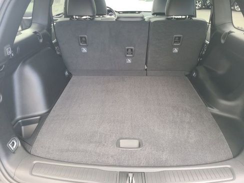 New 2025 Jeep Grand Cherokee Limited w/ Luxury Tech Group II image 24