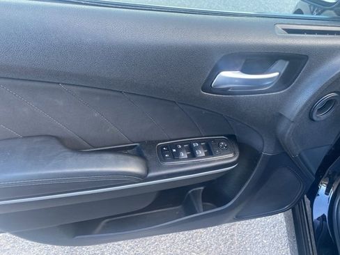 Used 2022 Dodge Charger Scat Pack image 17