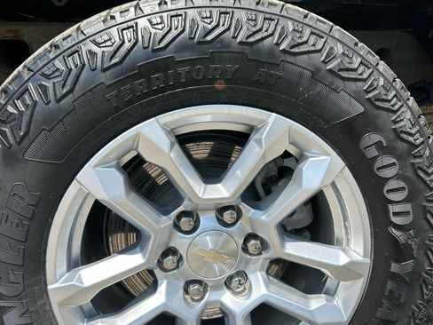 Used 2023 Chevrolet Silverado 1500 LT image 26