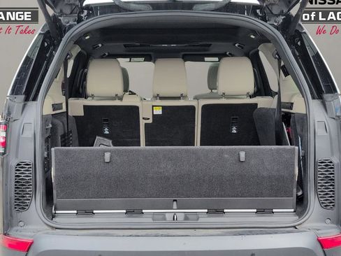 Used 2019 Land Rover Discovery HSE image 10