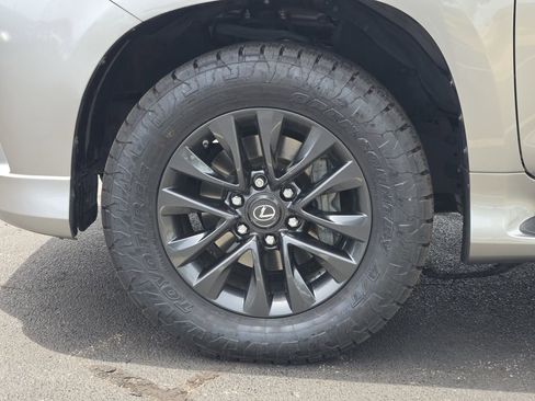Certified 2022 Lexus GX 460 Premium AWD/4WD image 12