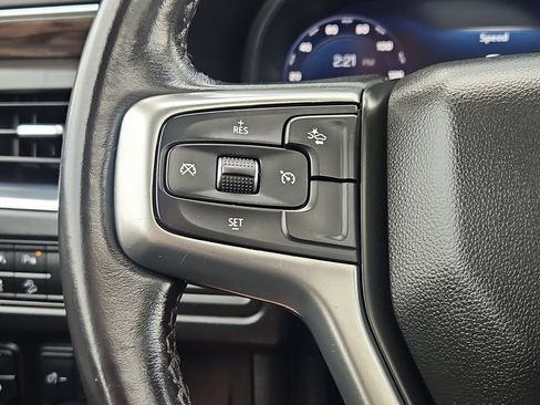 Used 2022 Chevrolet Tahoe Z71 AWD/4WD image 29