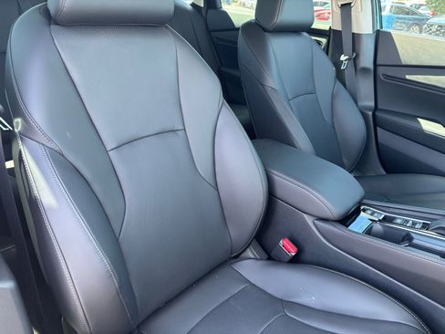 New 2026 Honda Accord Touring image 8