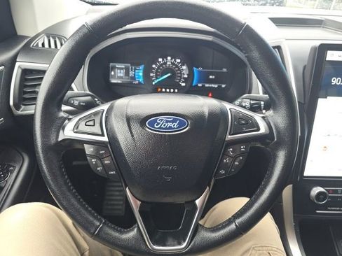Used 2024 Ford Edge SEL AWD/4WD image 14