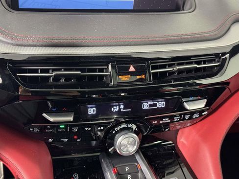 Used 2023 Acura MDX A-Spec image 28