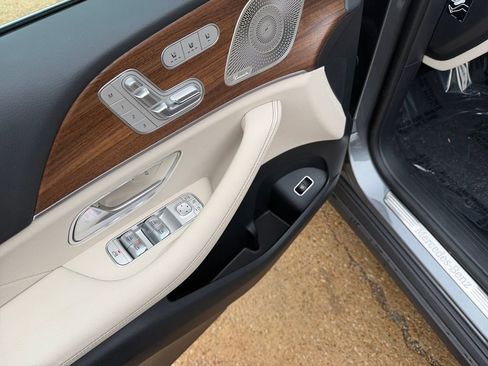 Certified 2025 Mercedes-Benz GLE 350 4MATIC image 16