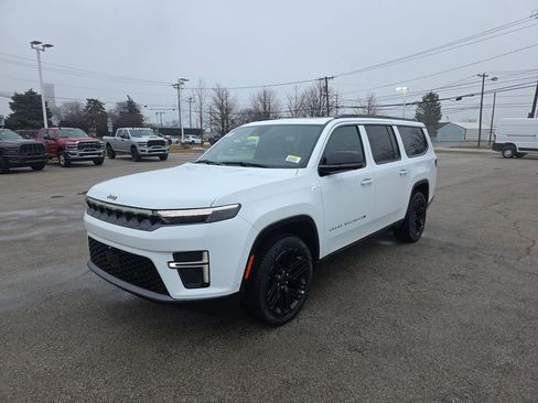 New 2026 Jeep Grand Wagoneer L Limited image 1