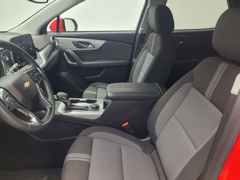 Used 2024 Chevrolet Blazer LT w/ Convenience Package image 17