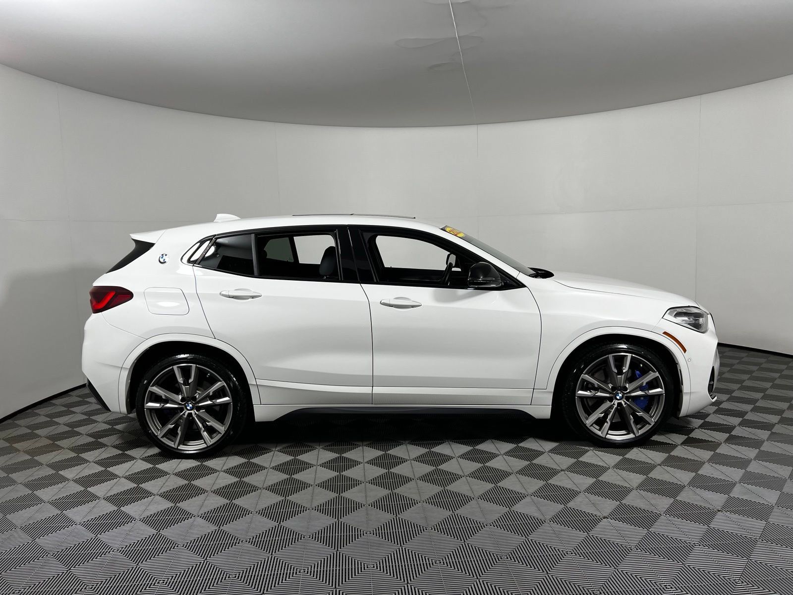 Used 2022 BMW X2 M35i w/ Premium Package AWD/4WD image 4