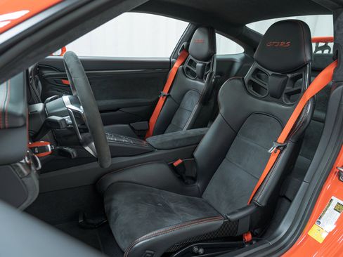 Certified 2016 Porsche 911 GT3 RS image 5