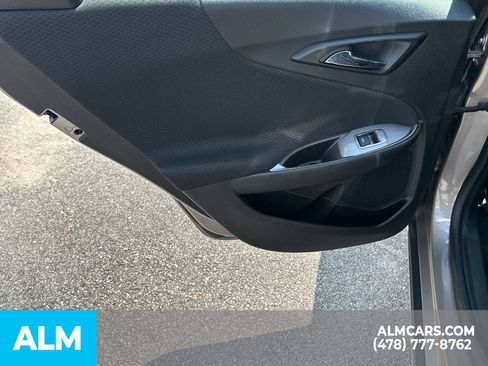 Used 2025 Chevrolet Malibu LT FWD image 24