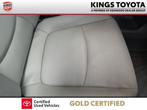 Certified 2024 Toyota Sienna XLE AWD/4WD image 8