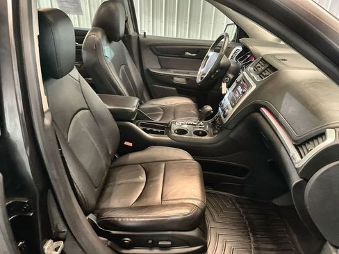 Used 2017 GMC Acadia Limited SLT image 26